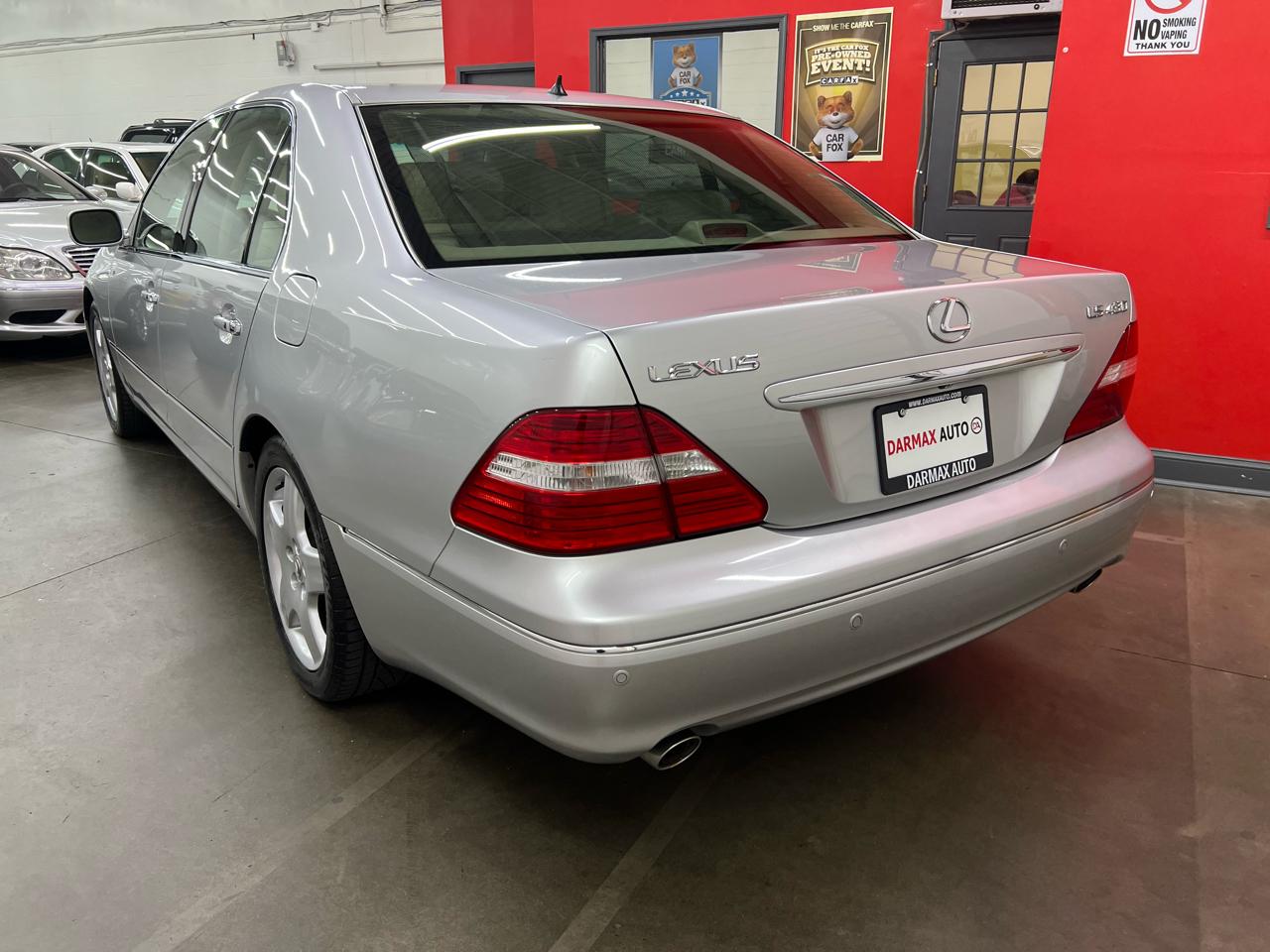 Lexus LS 430 Sedan 2005