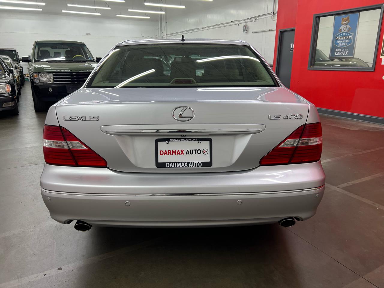 Lexus LS 430 Sedan 2005