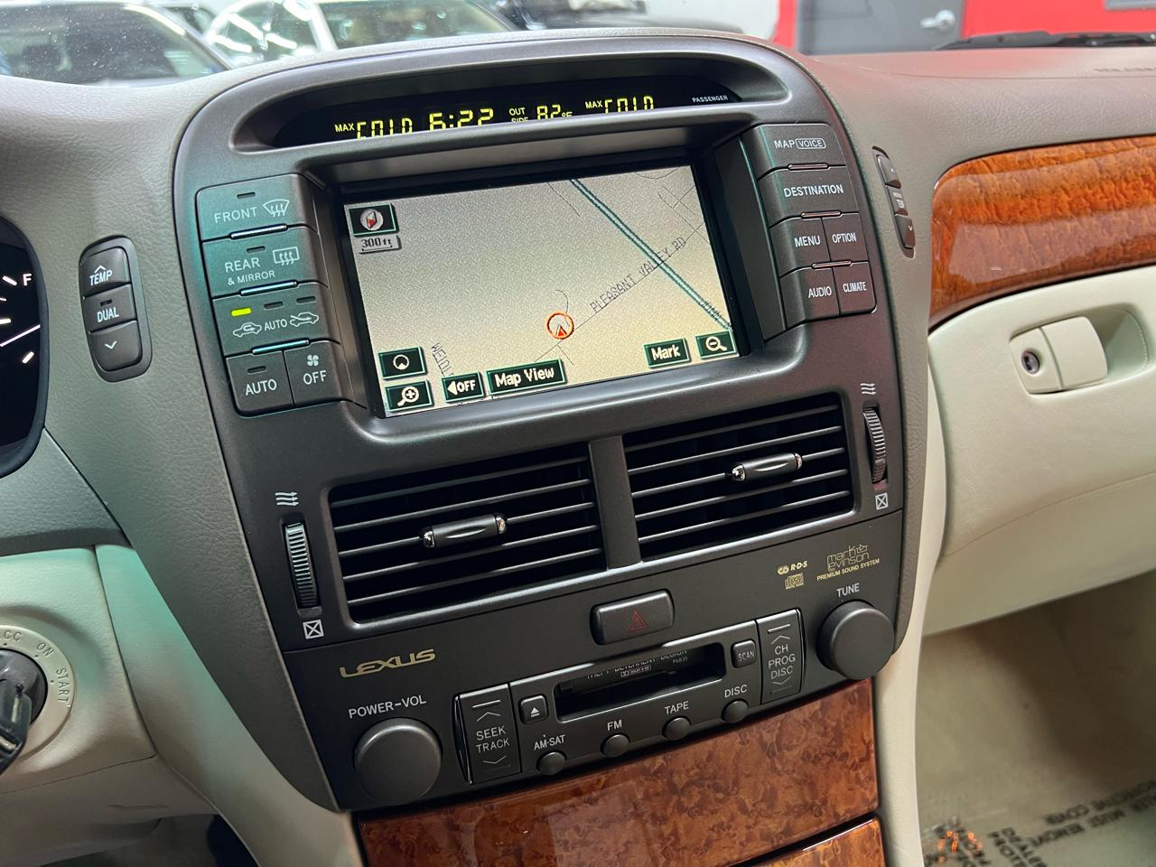 Lexus LS 430 Sedan 2005