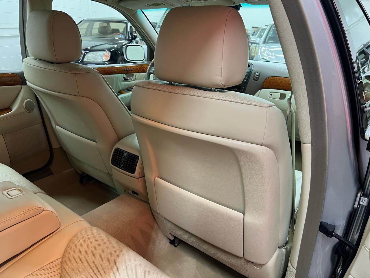 Lexus LS 430 Sedan 2005