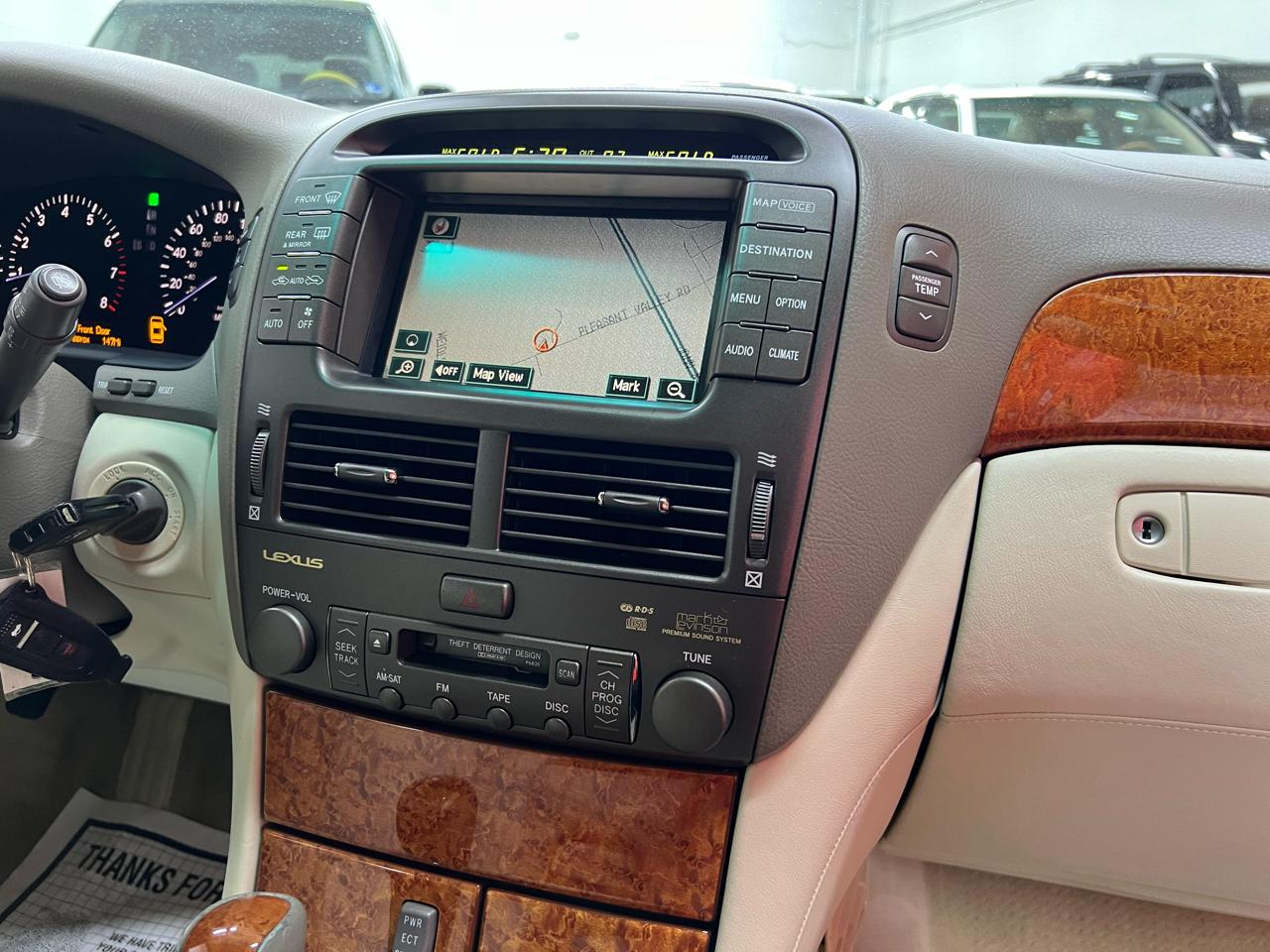 Lexus LS 430 Sedan 2005