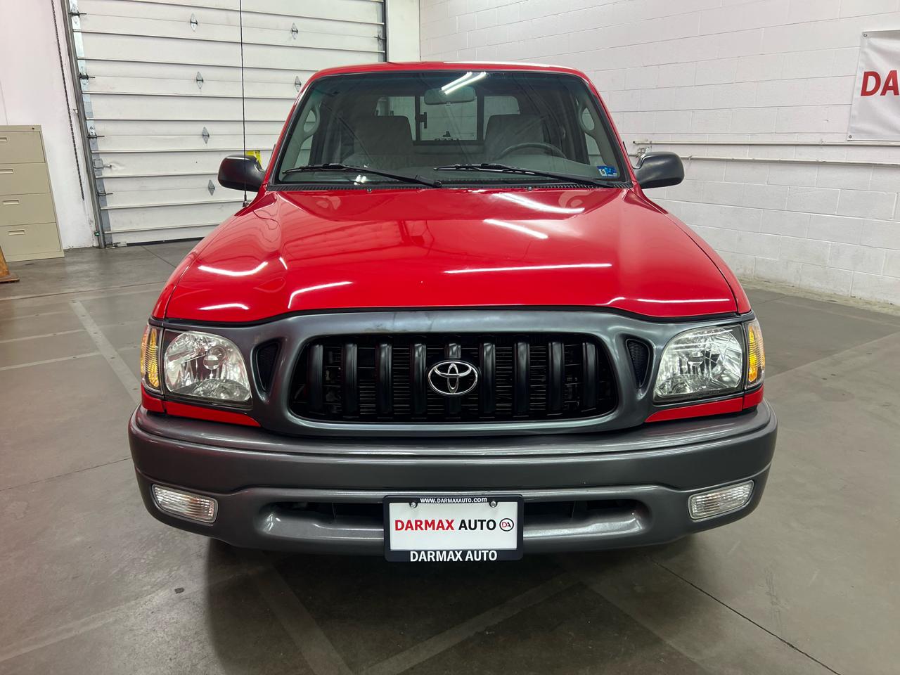 Toyota Tacoma 2WD Reg Cab I4 AT (Natl) 2003