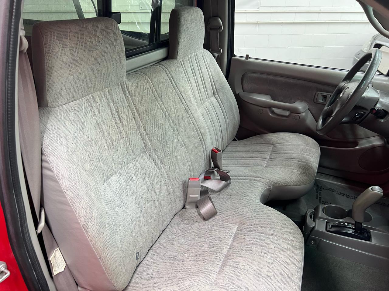 Toyota Tacoma 2WD Reg Cab I4 AT (Natl) 2003