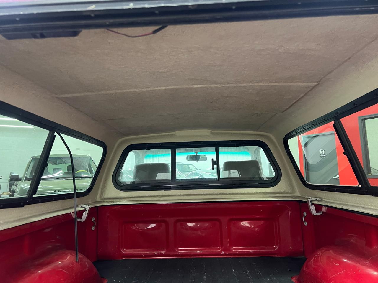 Toyota Tacoma 2WD Reg Cab I4 AT (Natl) 2003