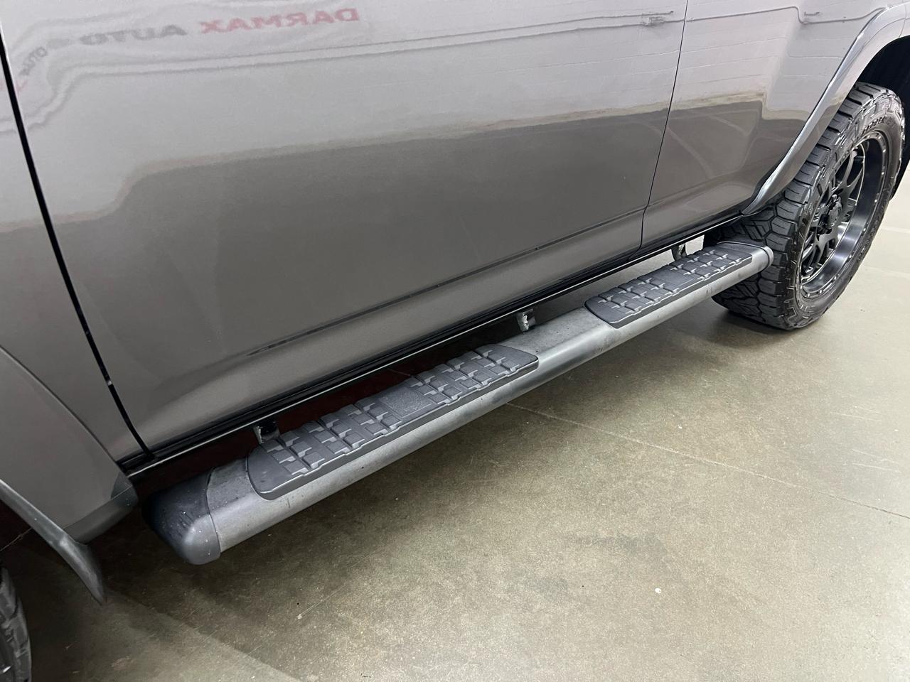 Toyota 4Runner SR5 4WD 2017