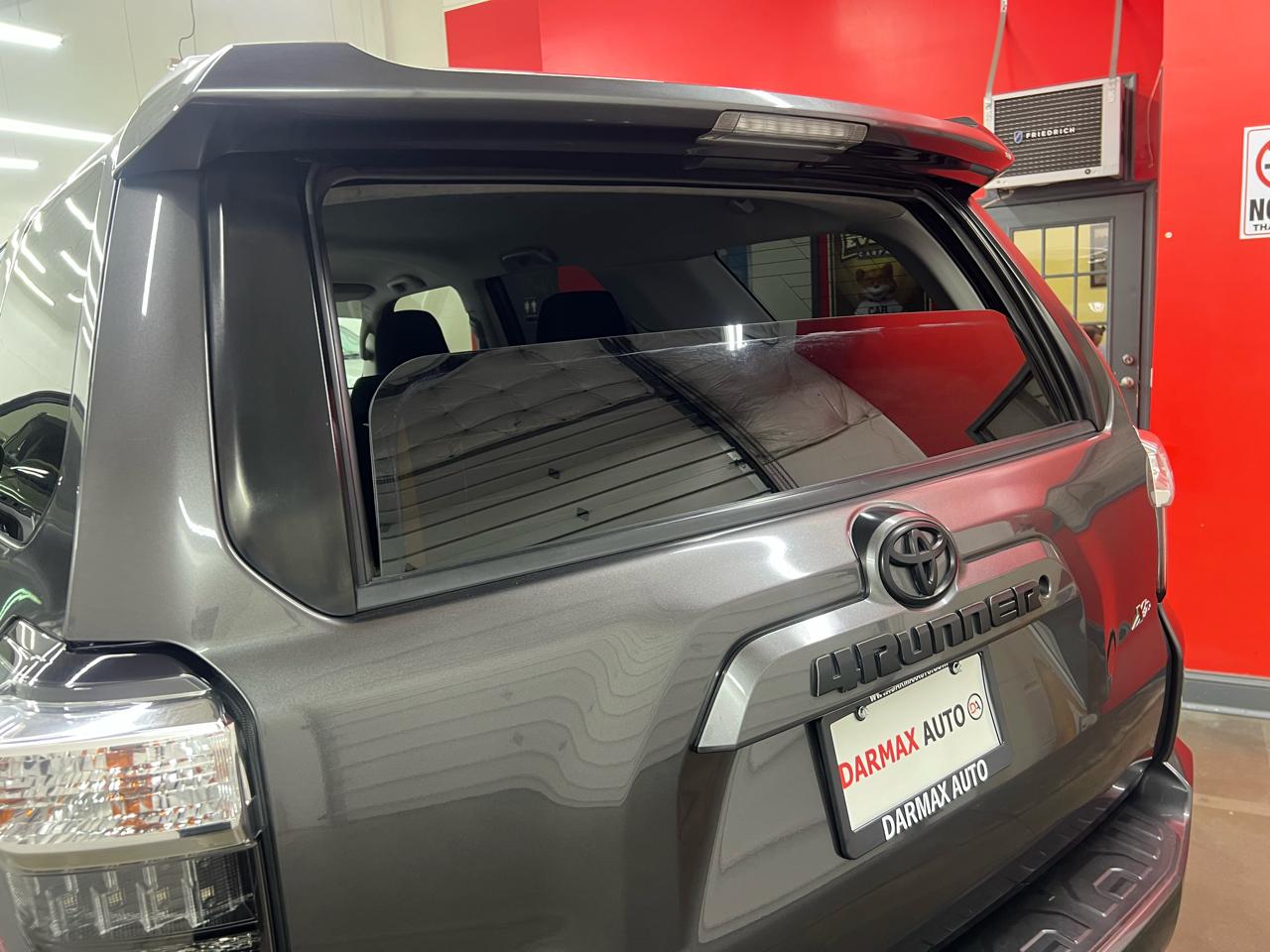 Toyota 4Runner SR5 4WD 2017