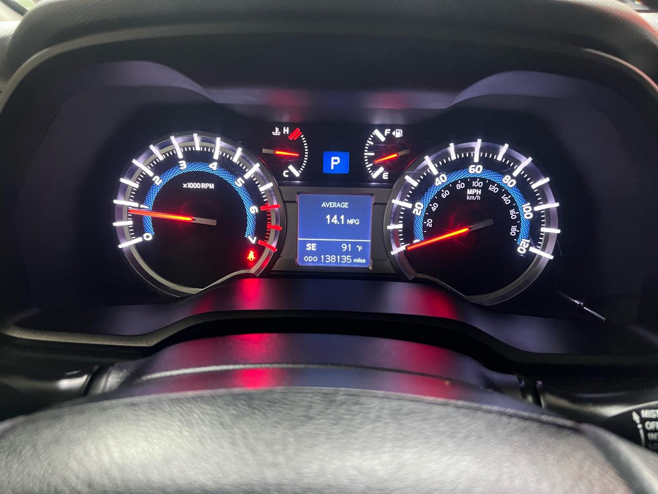 Toyota 4Runner SR5 4WD 2017