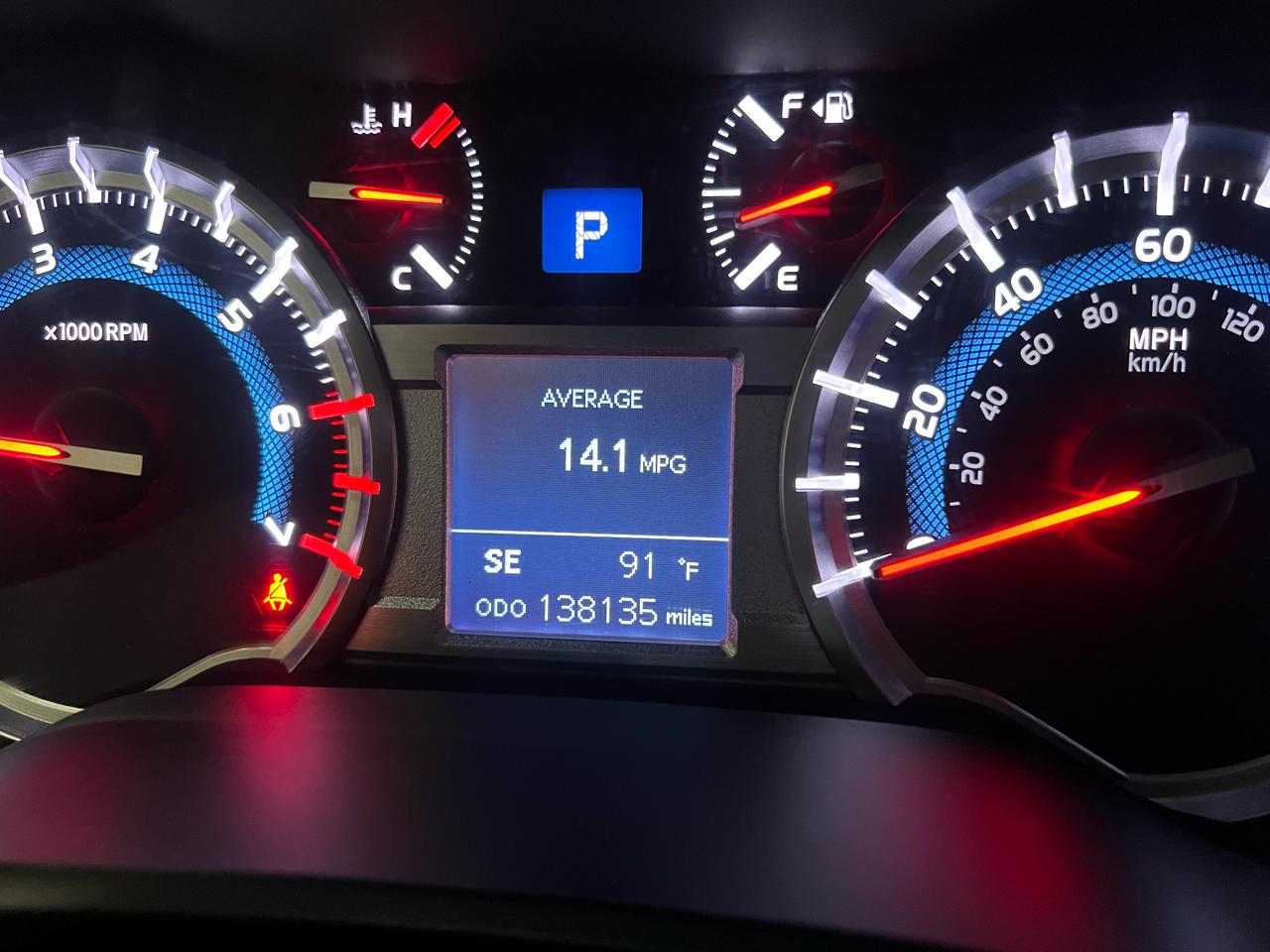 Toyota 4Runner SR5 4WD 2017
