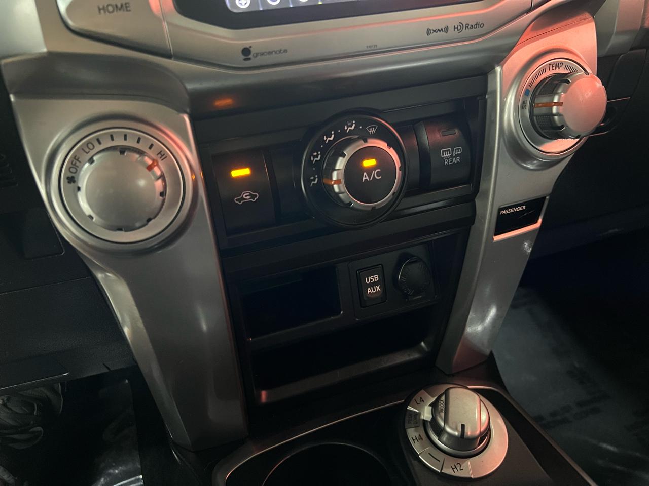Toyota 4Runner SR5 4WD 2017