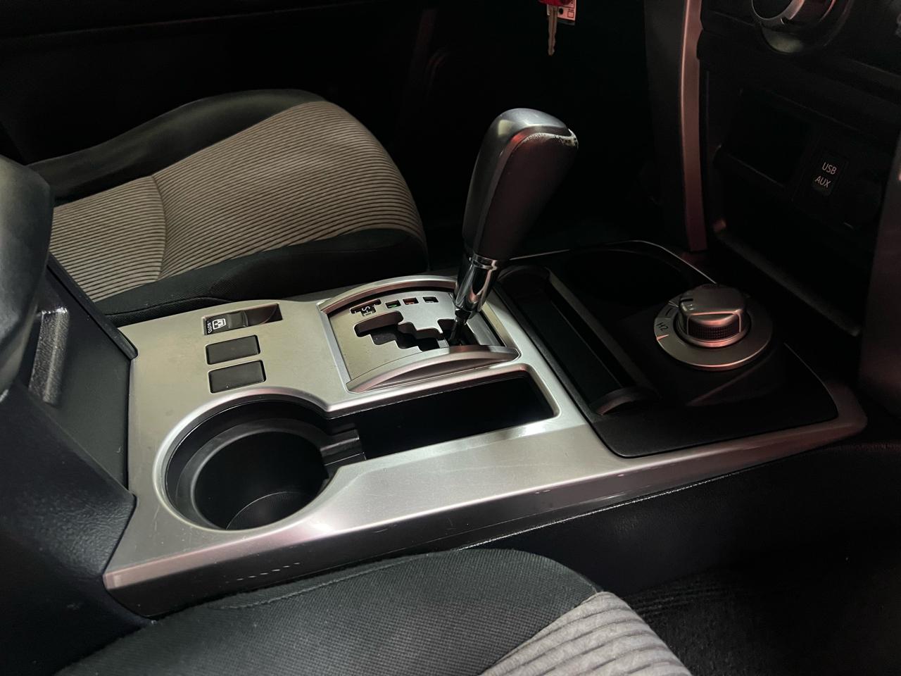 Toyota 4Runner SR5 4WD 2017