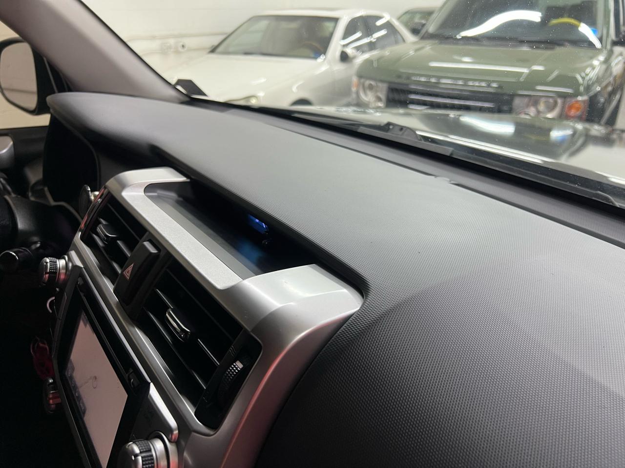 Toyota 4Runner SR5 4WD 2017