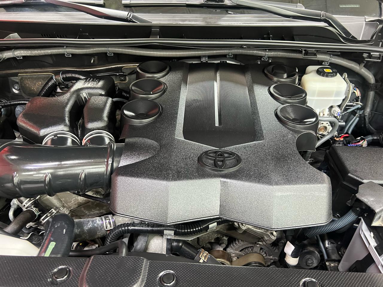 Toyota 4Runner SR5 4WD 2017