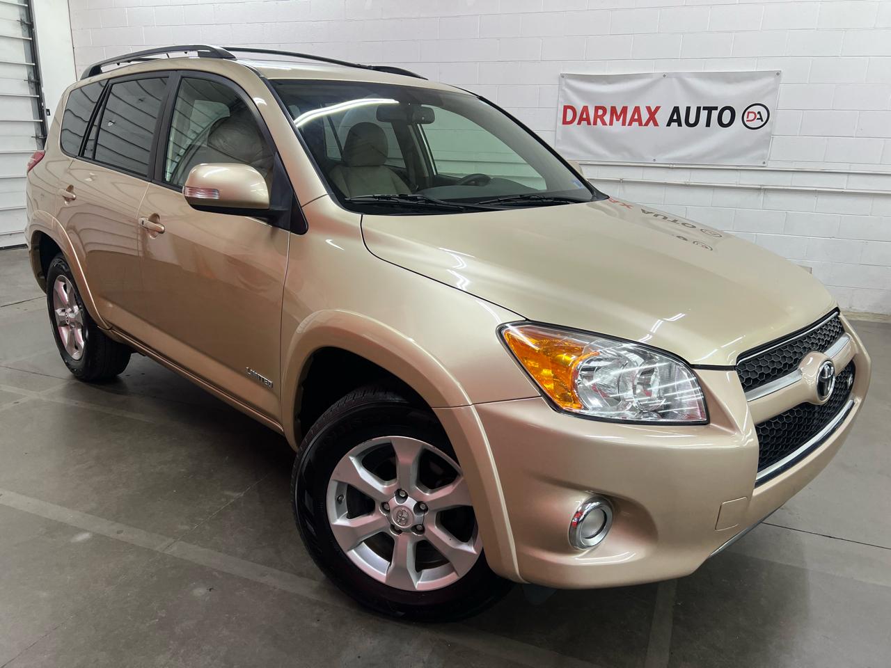 Toyota RAV4 Limited V6 4WD 2010