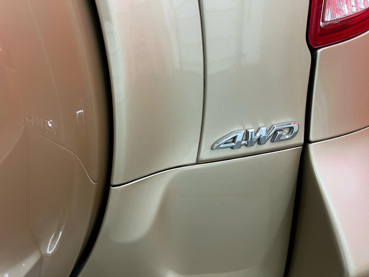 Toyota RAV4 Limited V6 4WD 2010