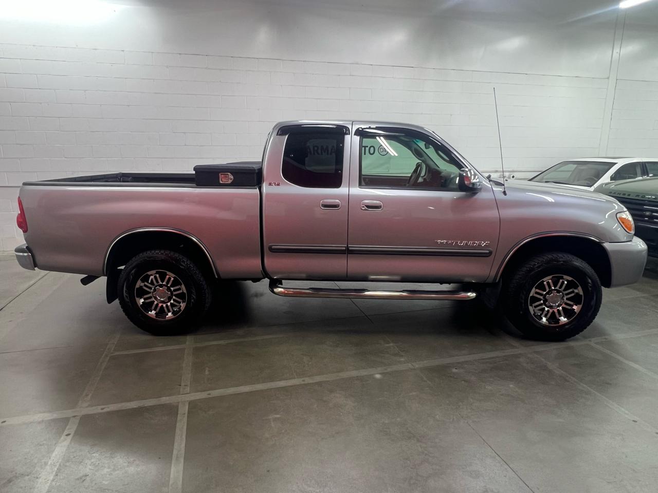 Toyota Tundra SR5 Access Cab 2WD 2005