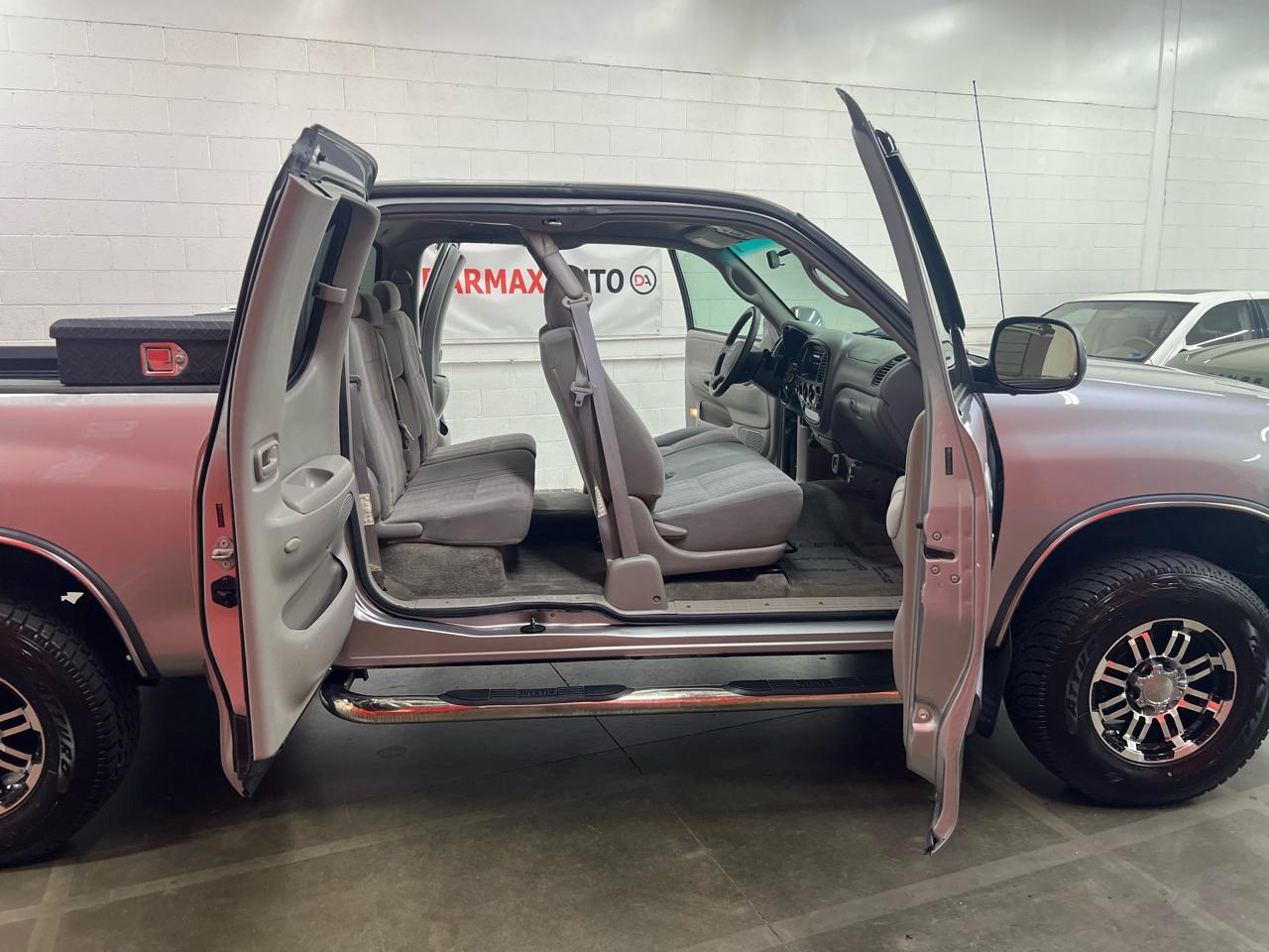 Toyota Tundra SR5 Access Cab 2WD 2005