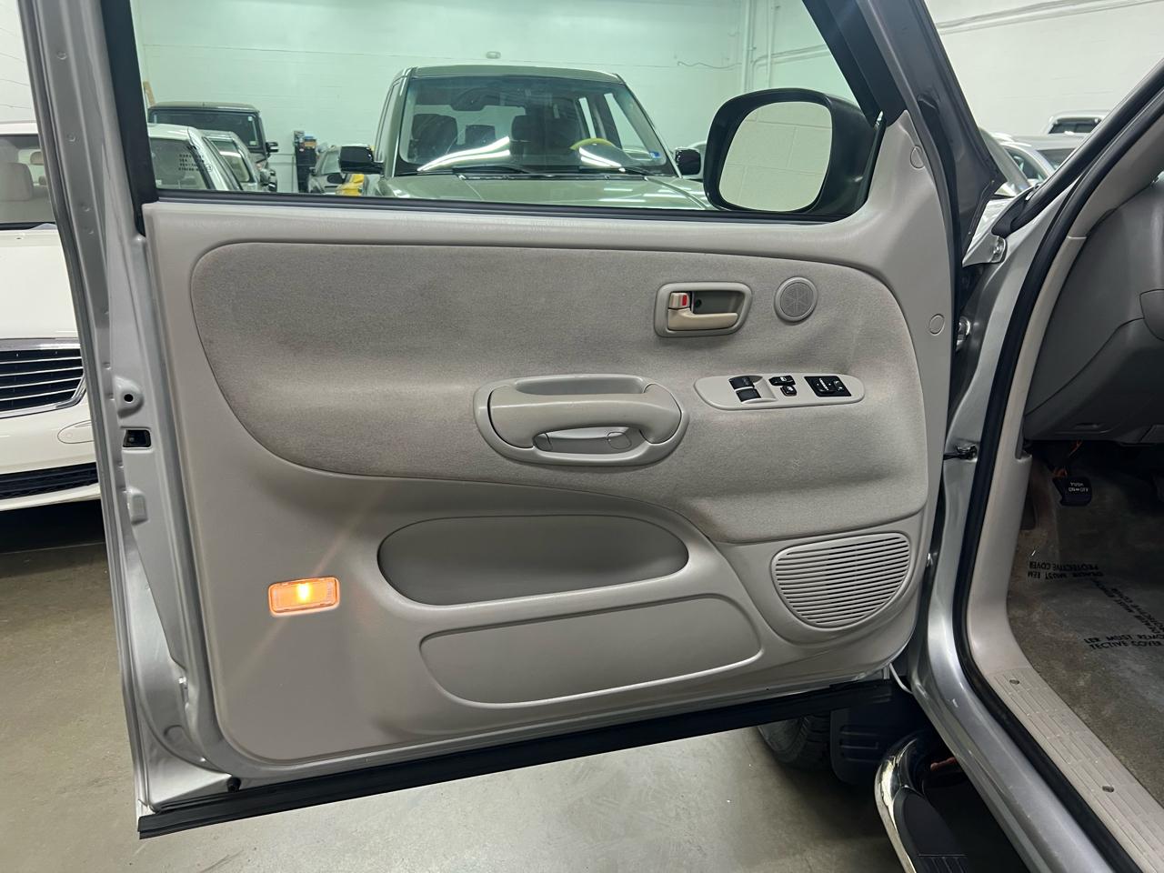Toyota Tundra SR5 Access Cab 2WD 2005
