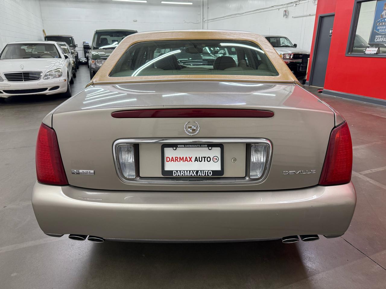 Cadillac DeVille Sedan 2004