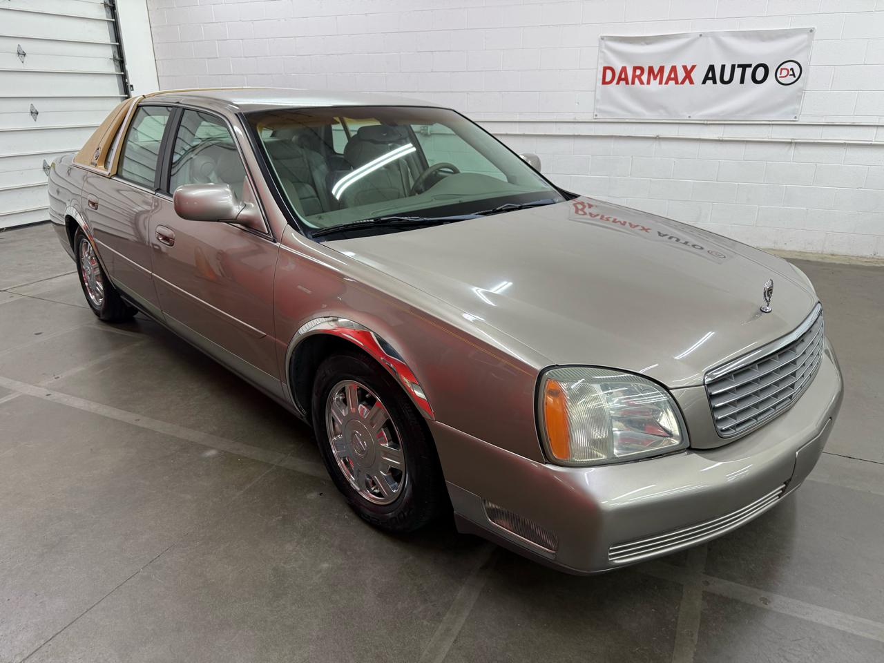 Cadillac DeVille Sedan 2004