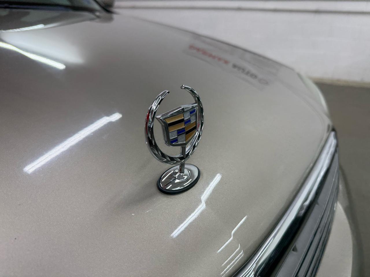 Cadillac DeVille Sedan 2004