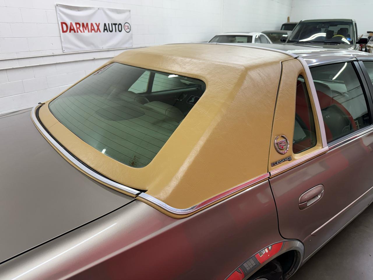 Cadillac DeVille Sedan 2004