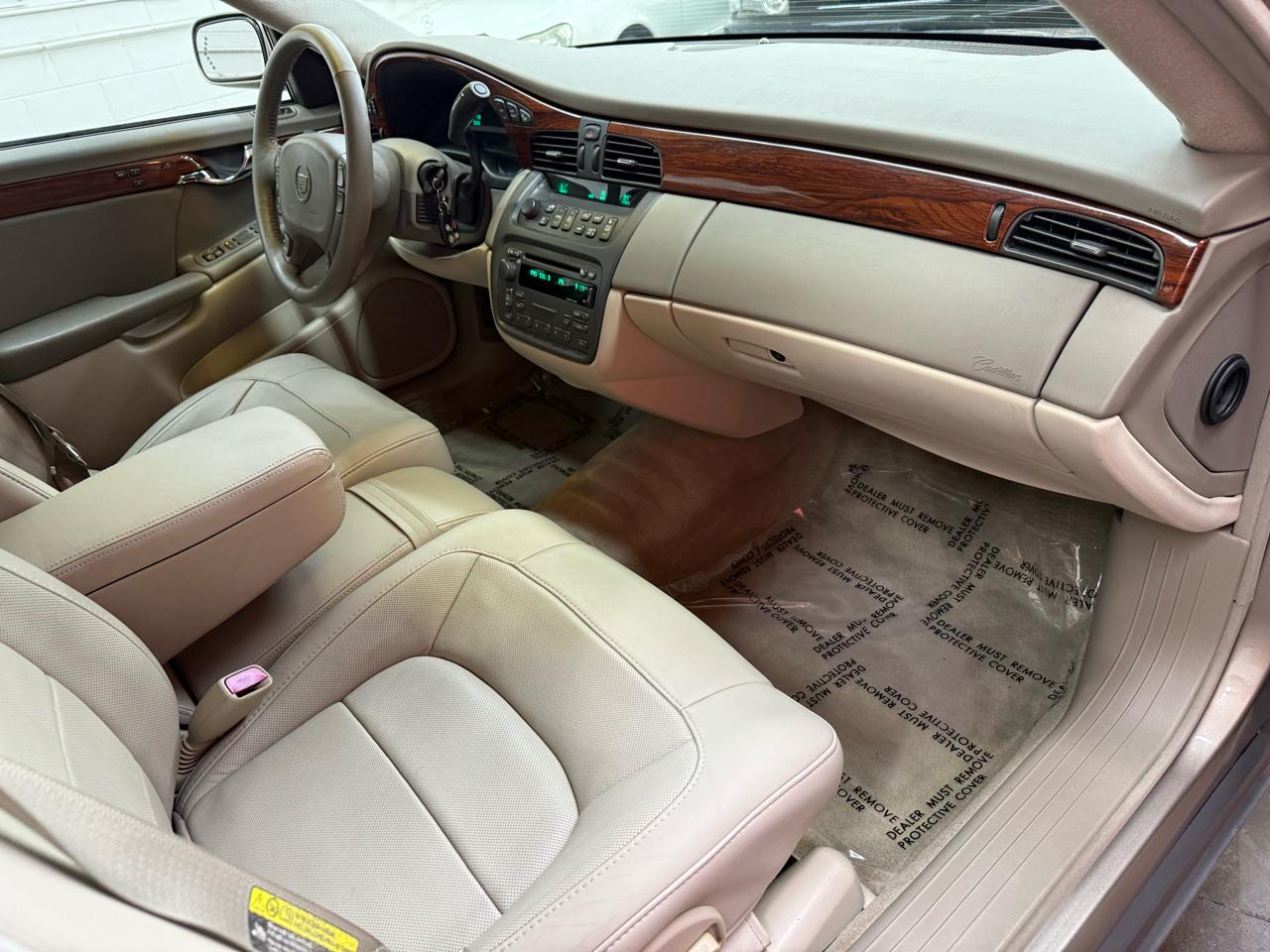 Cadillac DeVille Sedan 2004