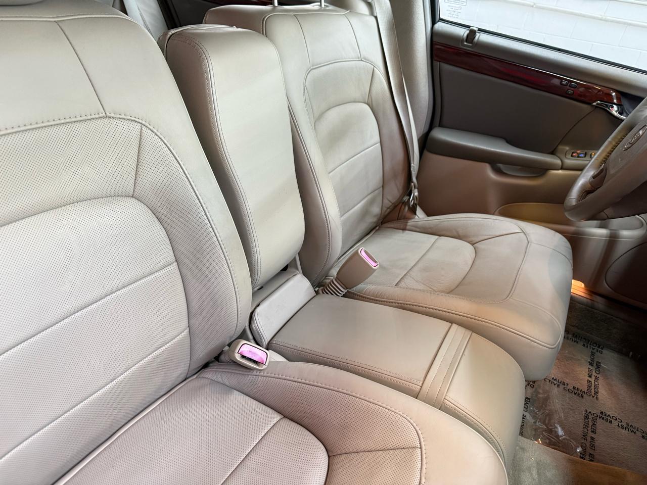 Cadillac DeVille Sedan 2004