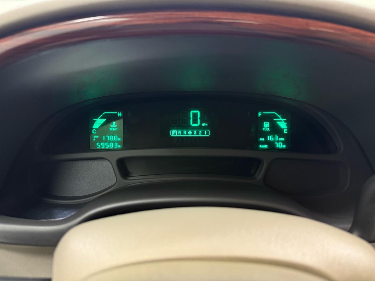 Cadillac DeVille Sedan 2004