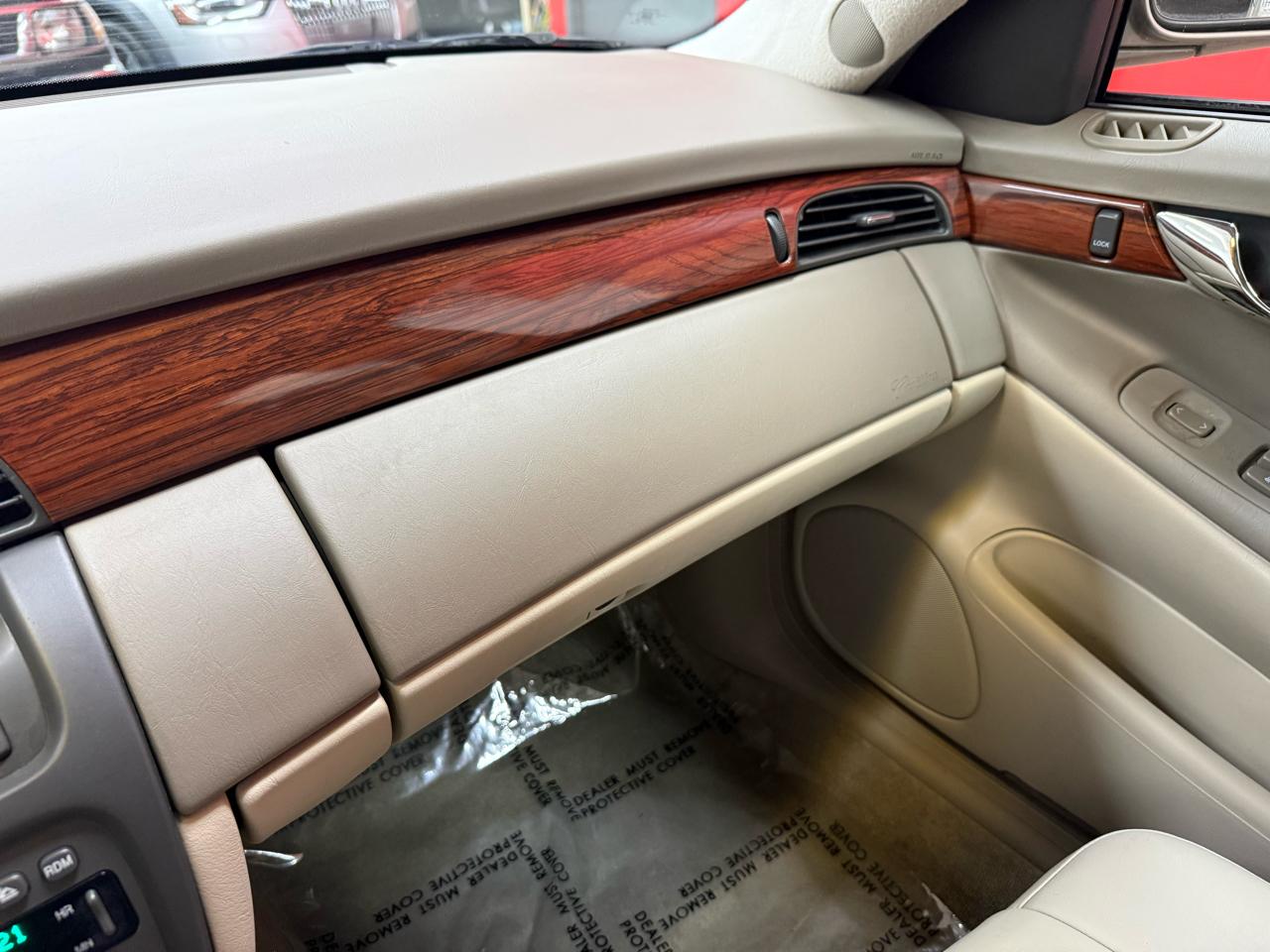 Cadillac DeVille Sedan 2004