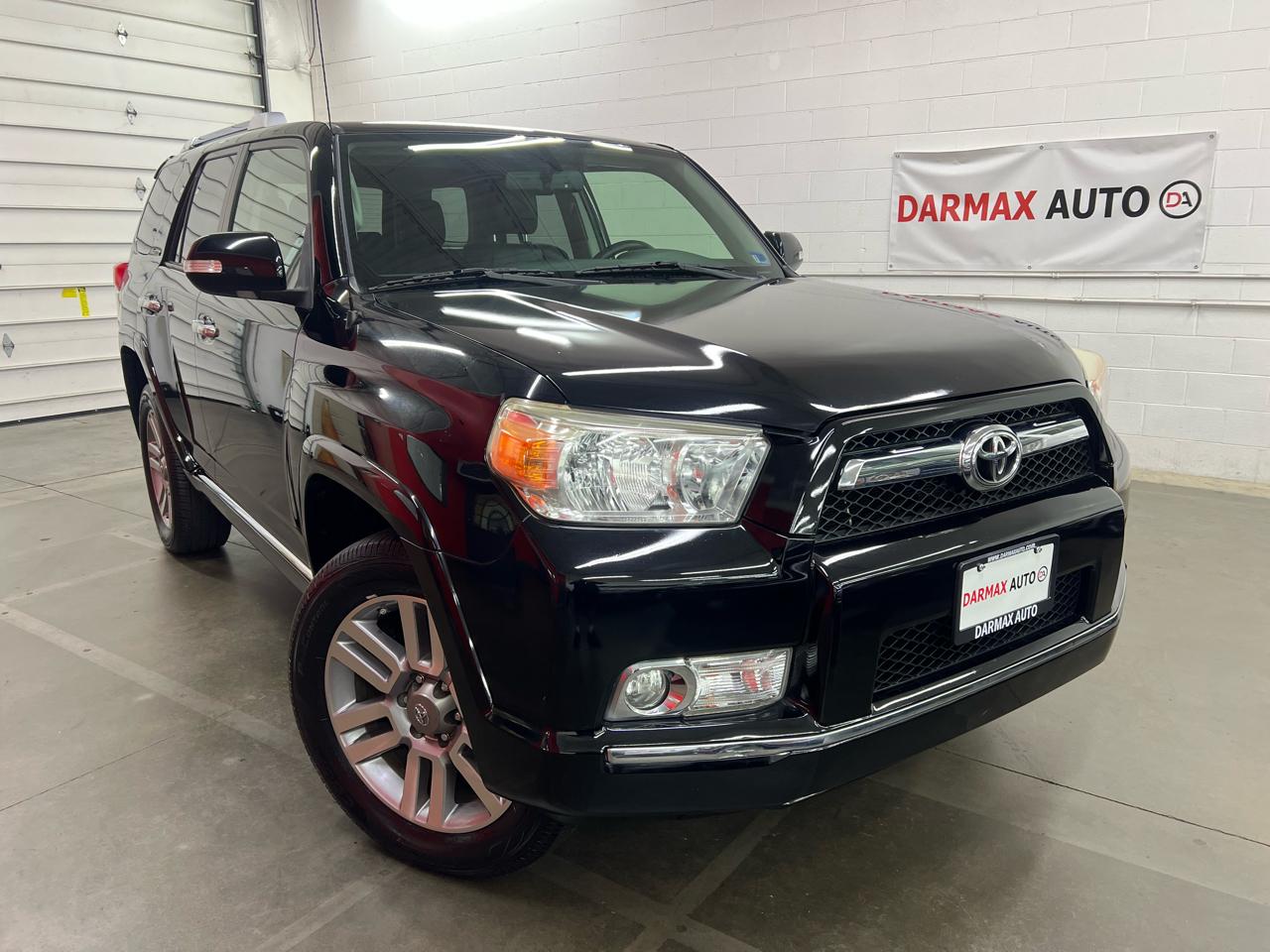 Toyota 4Runner Limited 4WD V6 2011