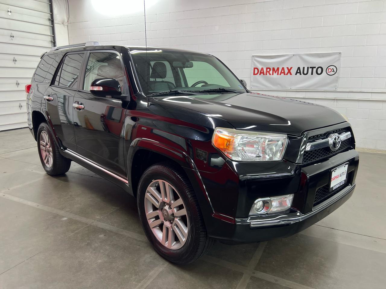 Toyota 4Runner Limited 4WD V6 2011