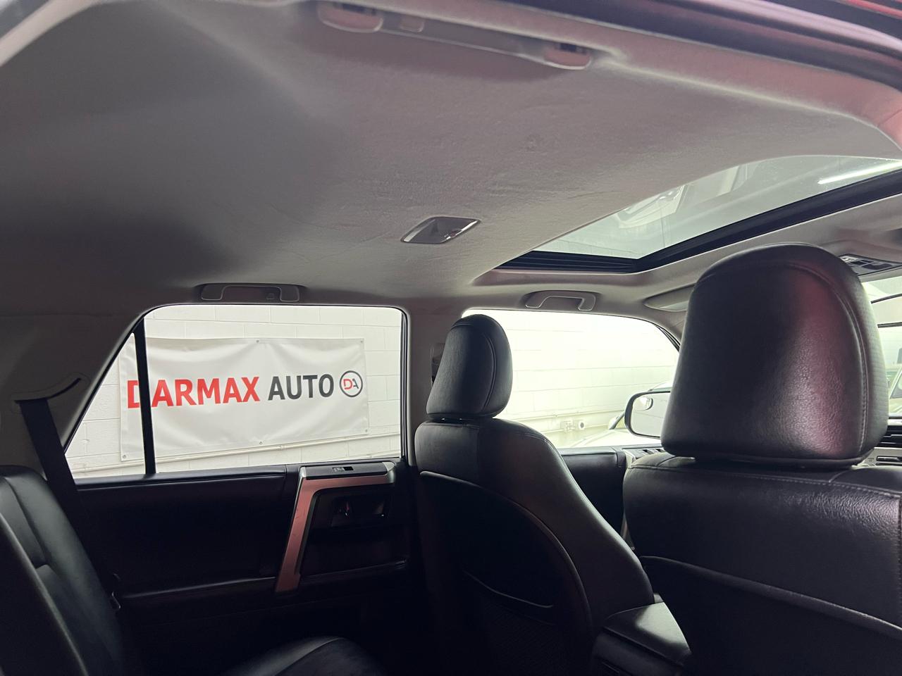 Toyota 4Runner Limited 4WD V6 2011