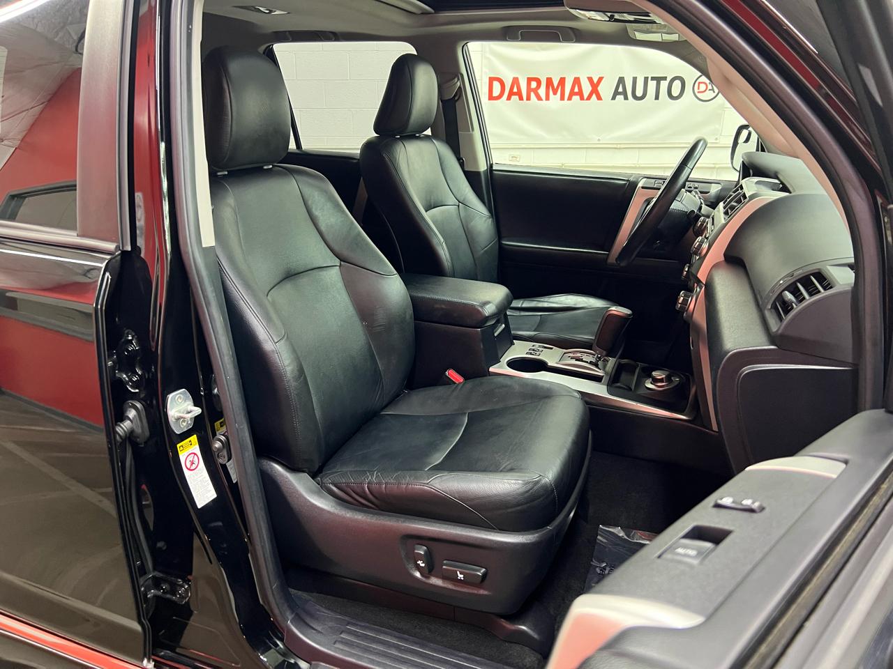Toyota 4Runner Limited 4WD V6 2011