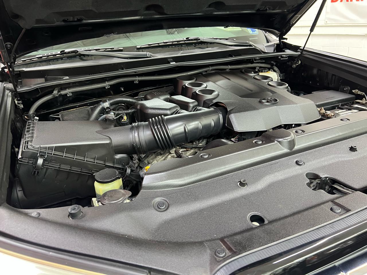 Toyota 4Runner Limited 4WD V6 2011