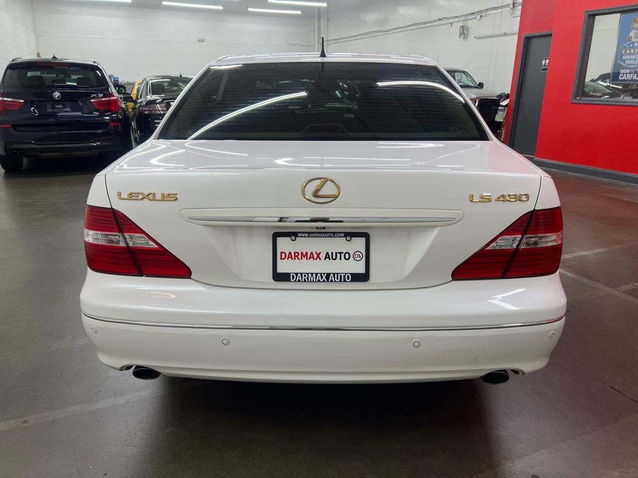 Lexus LS 430 Sedan 2004