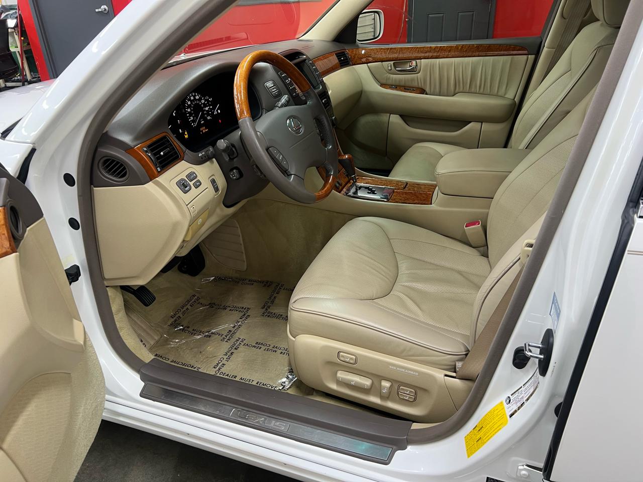 Lexus LS 430 Sedan 2004