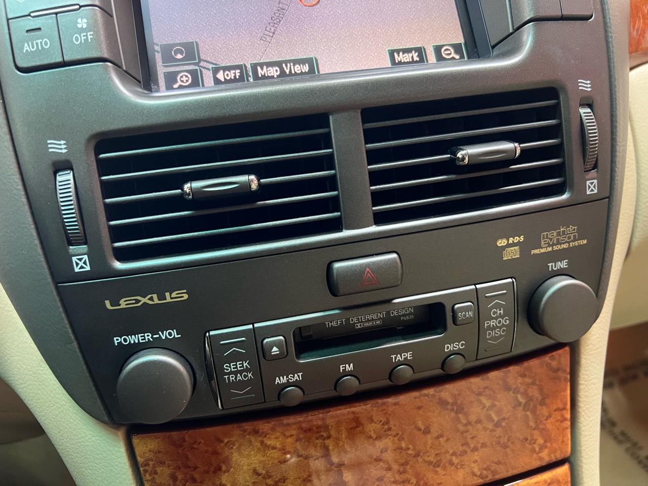 Lexus LS 430 Sedan 2004