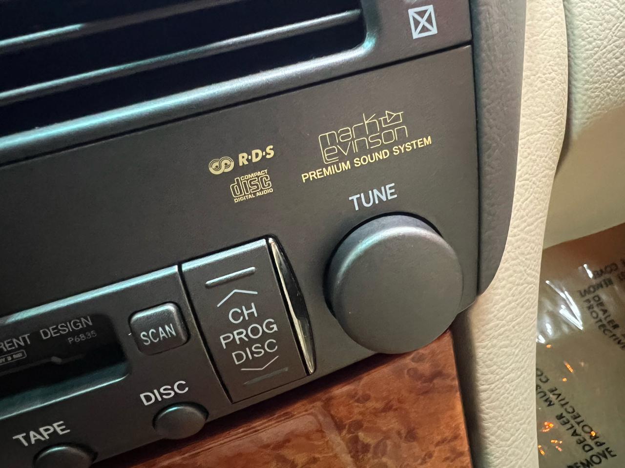 Lexus LS 430 Sedan 2004