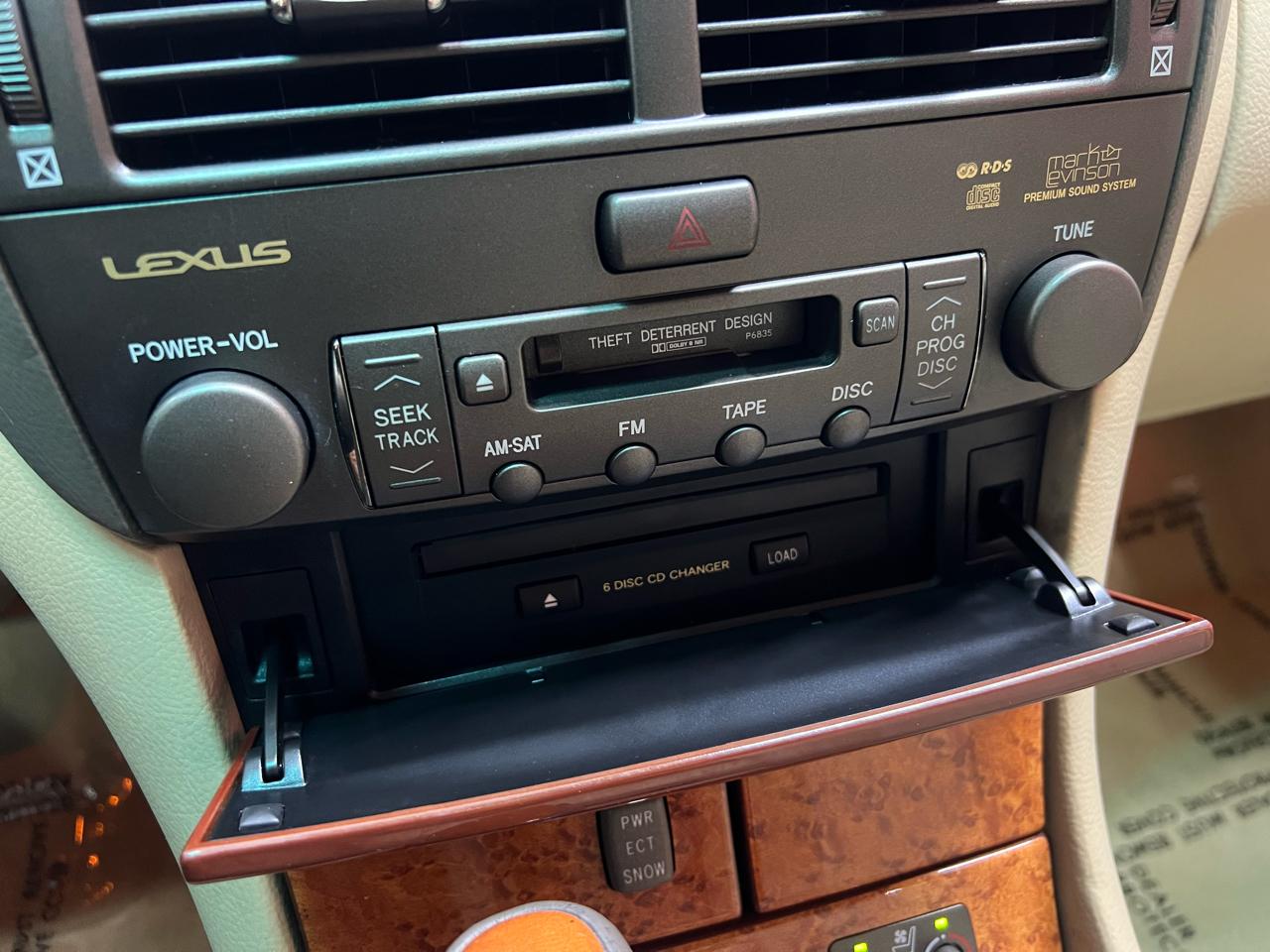 Lexus LS 430 Sedan 2004