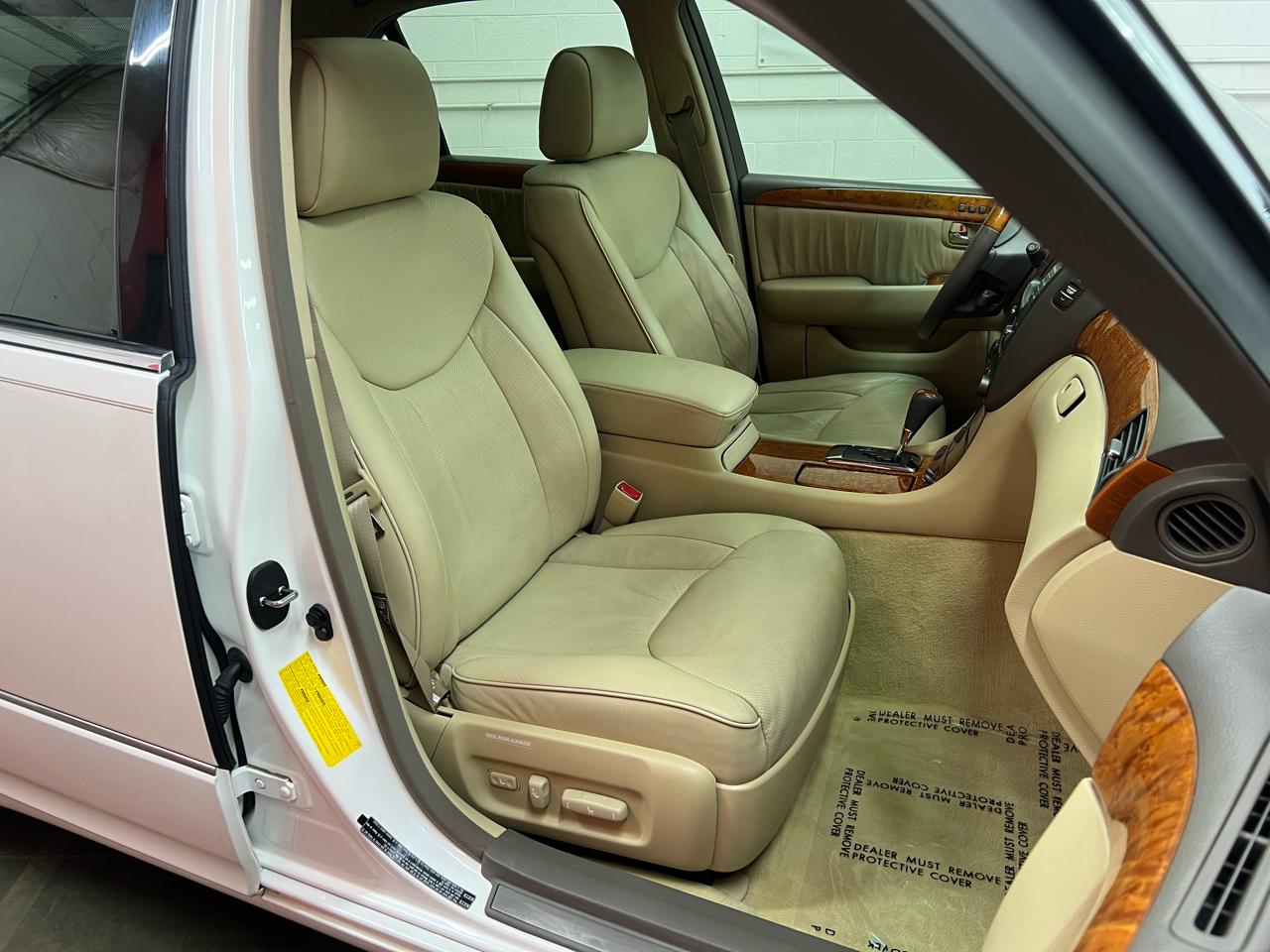 Lexus LS 430 Sedan 2004