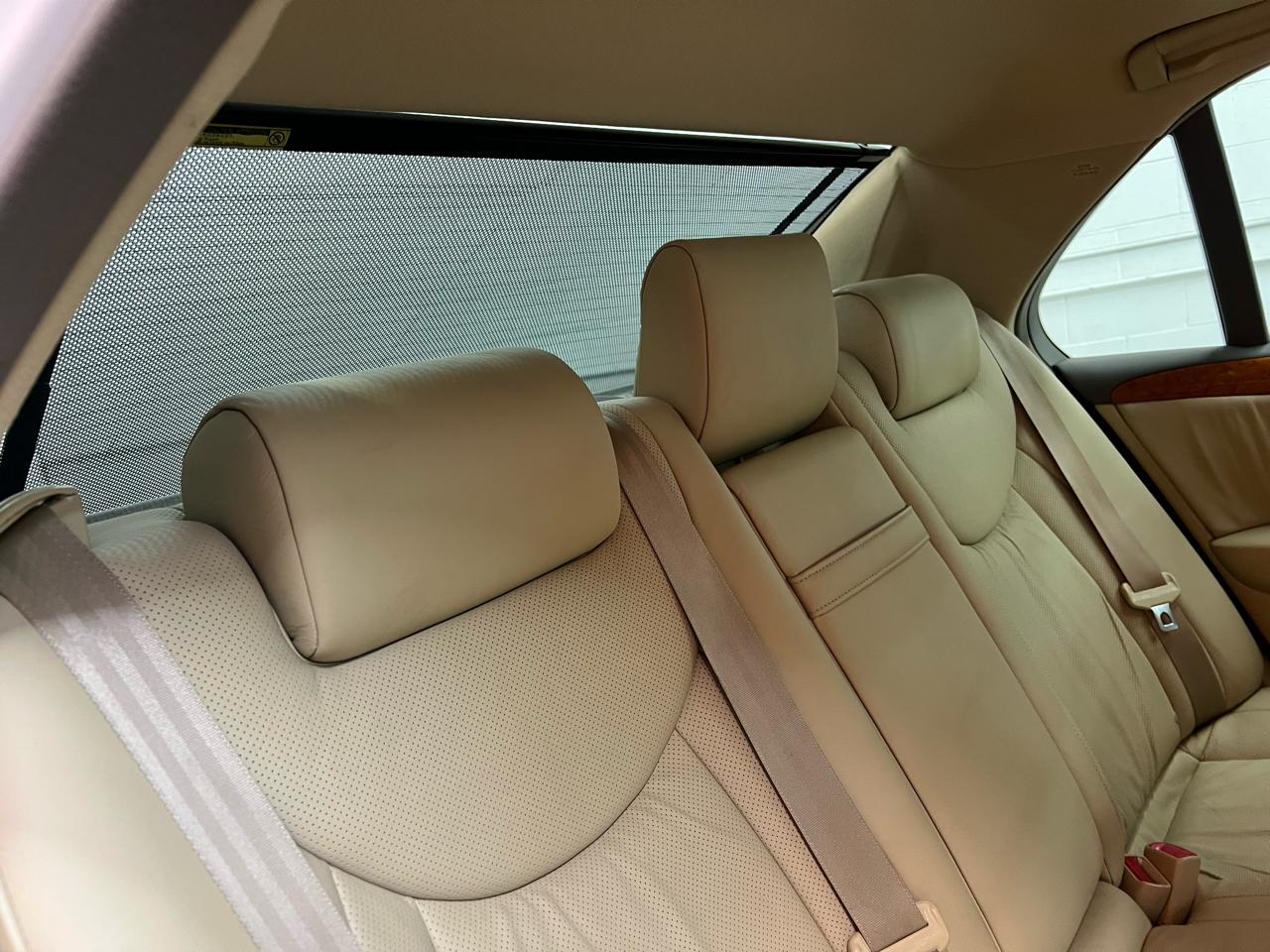 Lexus LS 430 Sedan 2004