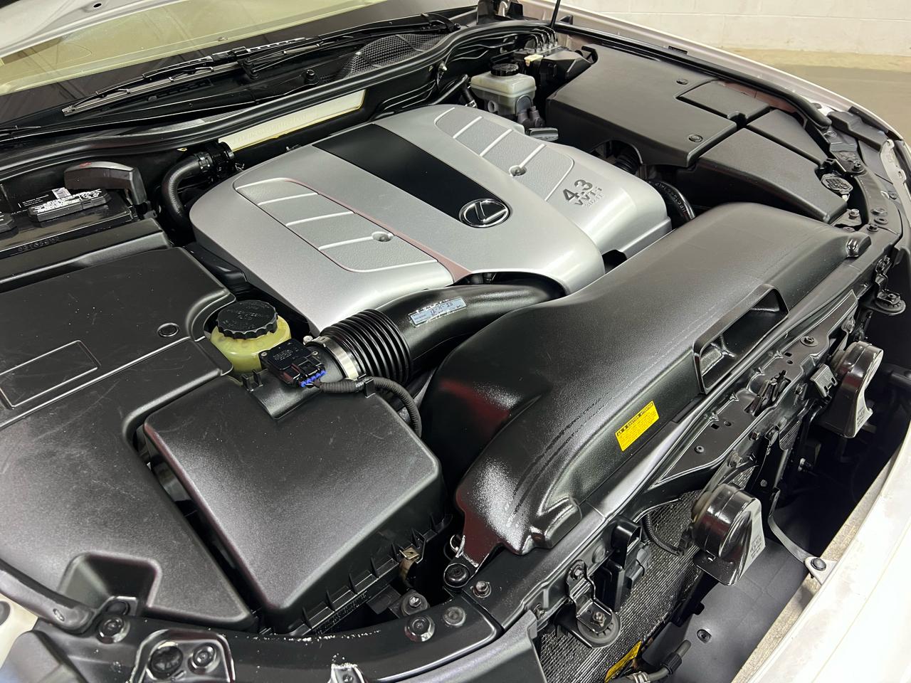 Lexus LS 430 Sedan 2004