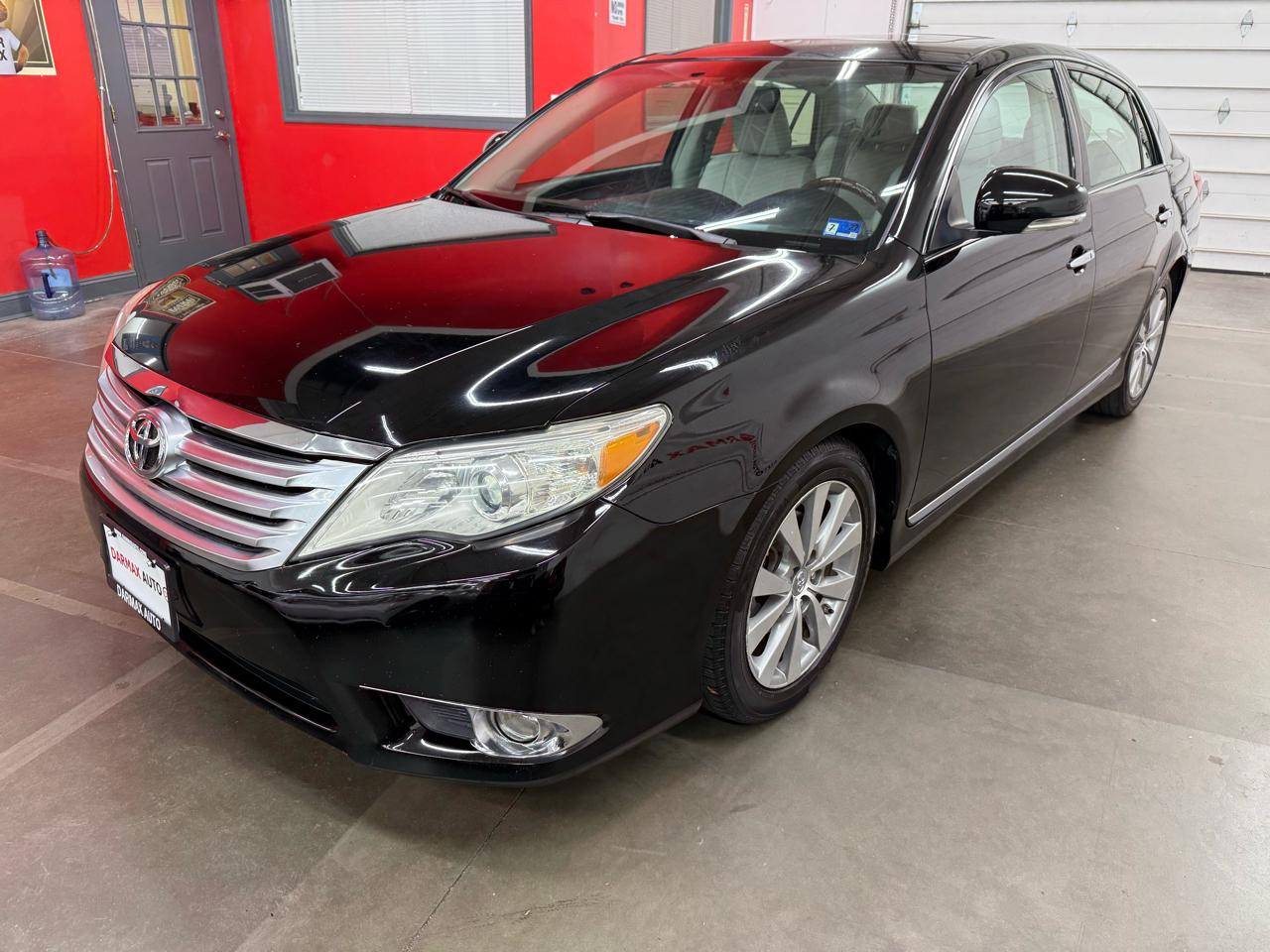 Toyota Avalon Limited 2012
