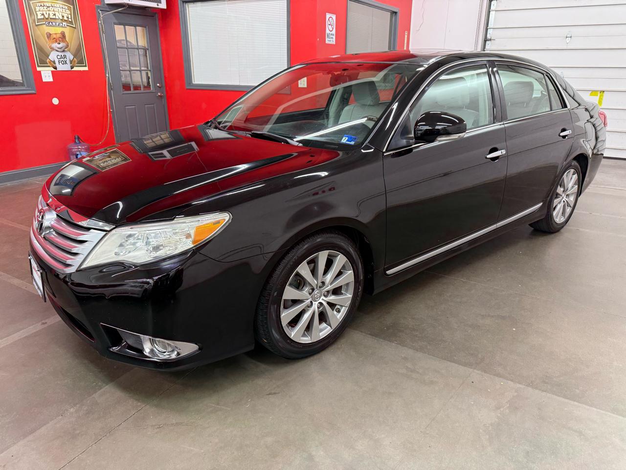 Toyota Avalon Limited 2012