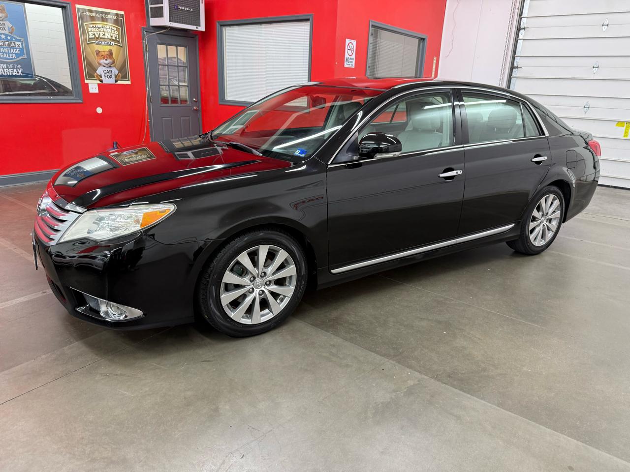 Toyota Avalon Limited 2012