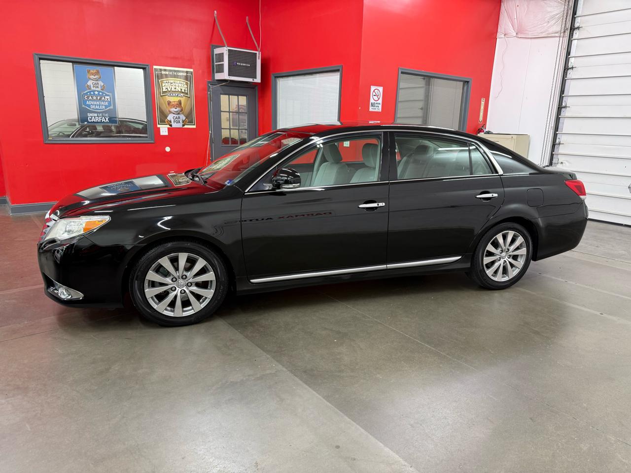 Toyota Avalon Limited 2012