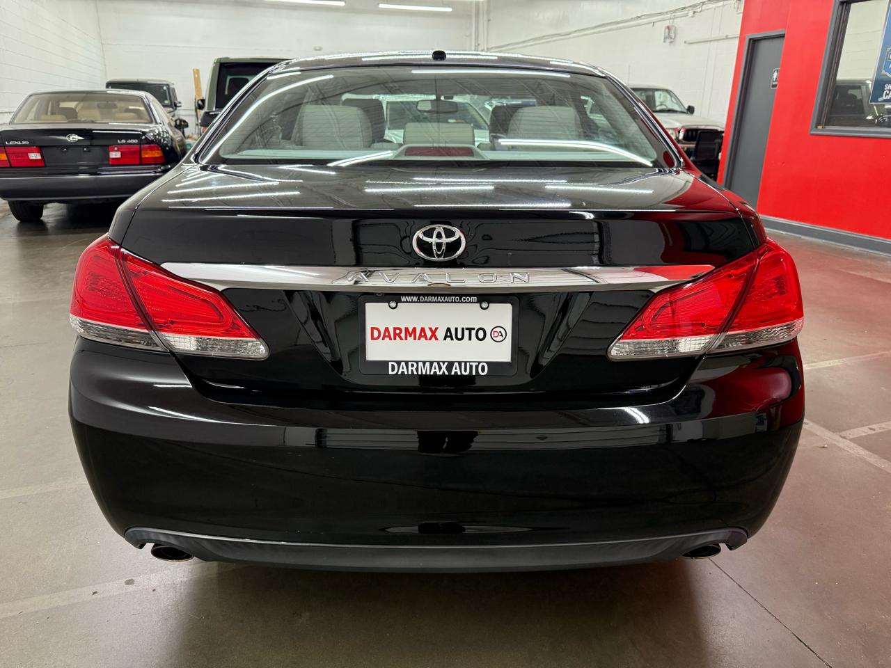 Toyota Avalon Limited 2012