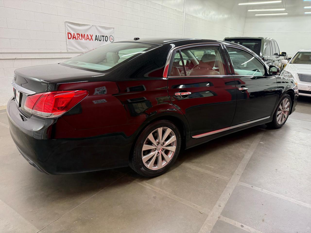 Toyota Avalon Limited 2012