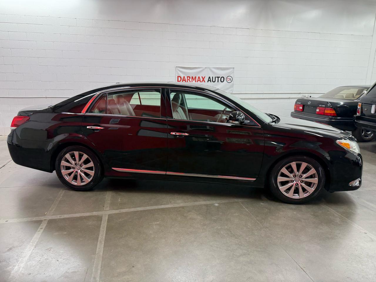 Toyota Avalon Limited 2012