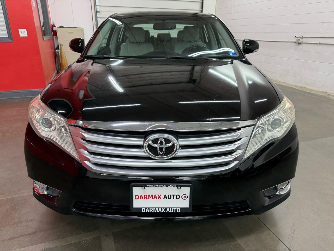 Toyota Avalon Limited 2012